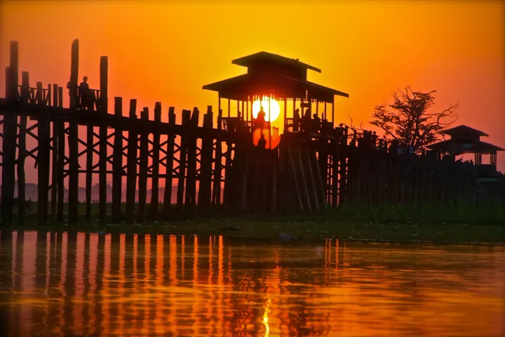 Sunsets, work 33