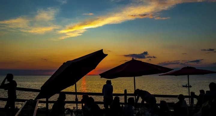 Sunsets, work 45